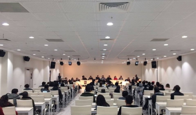 Uşak’ta Kısa Filmin Sorunları Ve Geleceği Konuşuldu