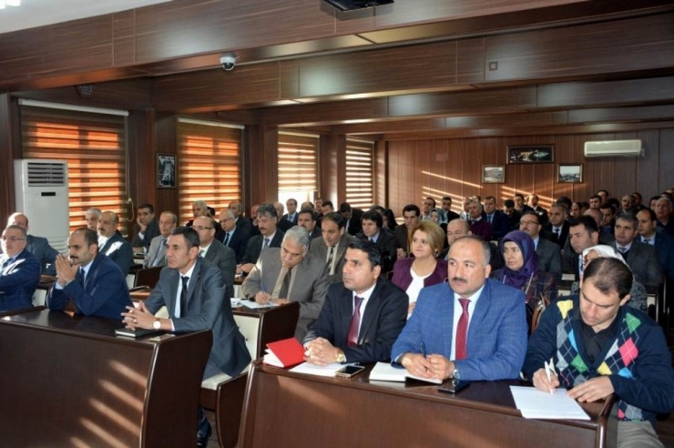 Okul Müdürleri Toplandı