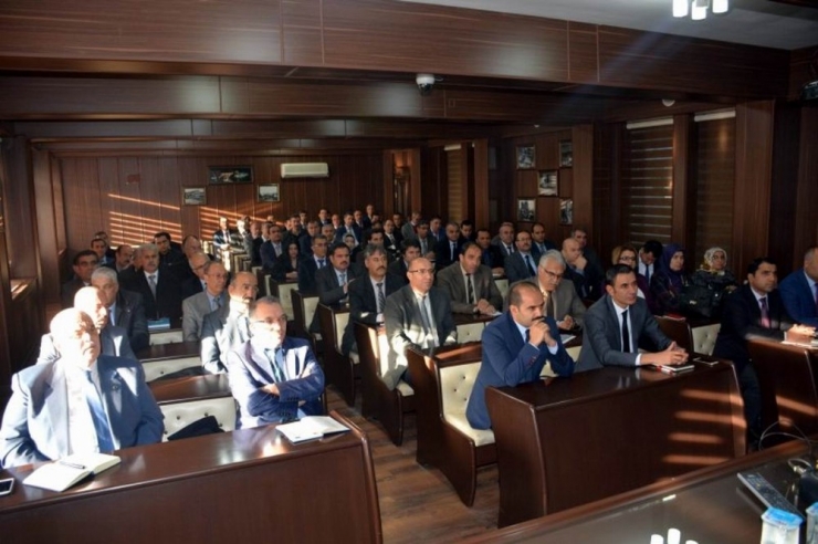 Okul Müdürleri Toplandı