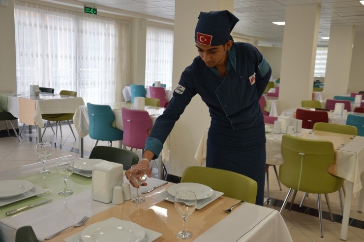 Uygulayarak Öğreniyorlar