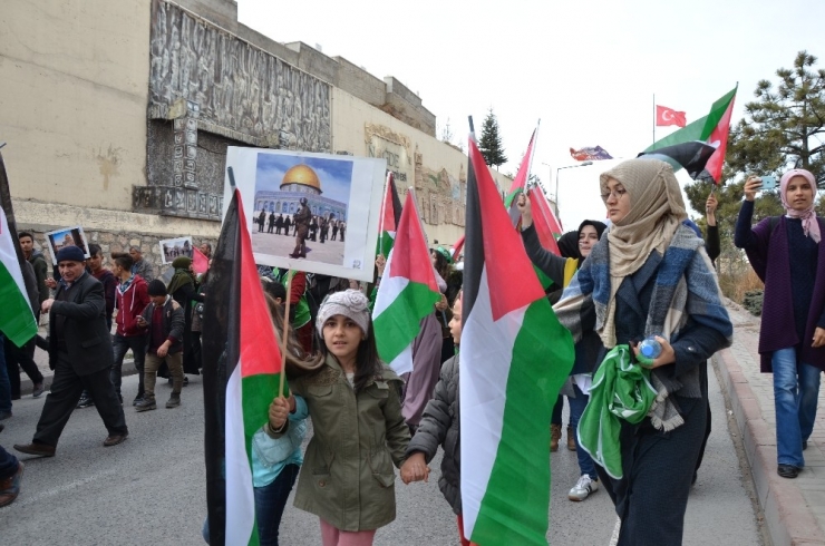 Niğde Kudüs İçin Yürüdü