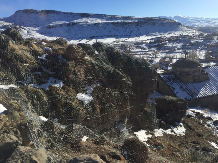 Güzelyurt’ta “Kaya Düşmesi Tedbir Projesi” Tamamlandı