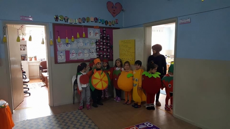 Başkan Yalçın, Minik Öğrencilerin Etkinliğine Katıldı