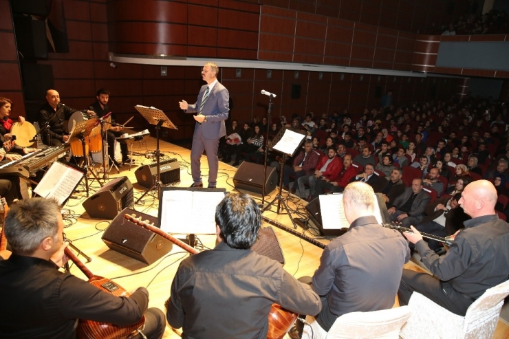 Konservatuvar’dan Türkü Ziyafeti