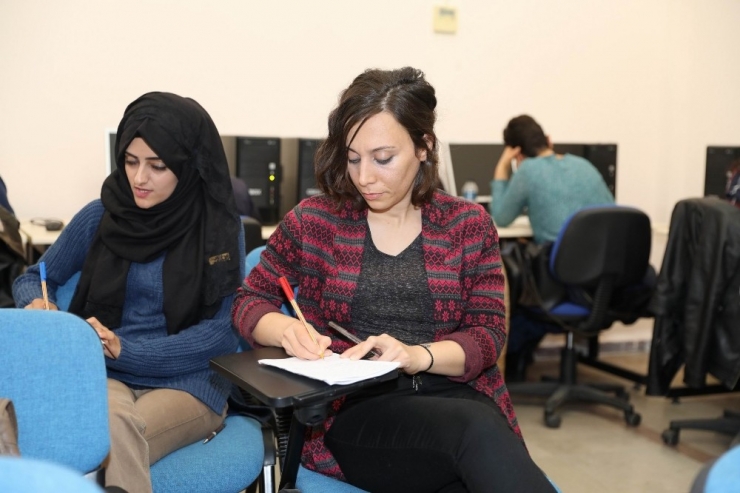 Dismek’ten 416 Kadın Faydalanıyor