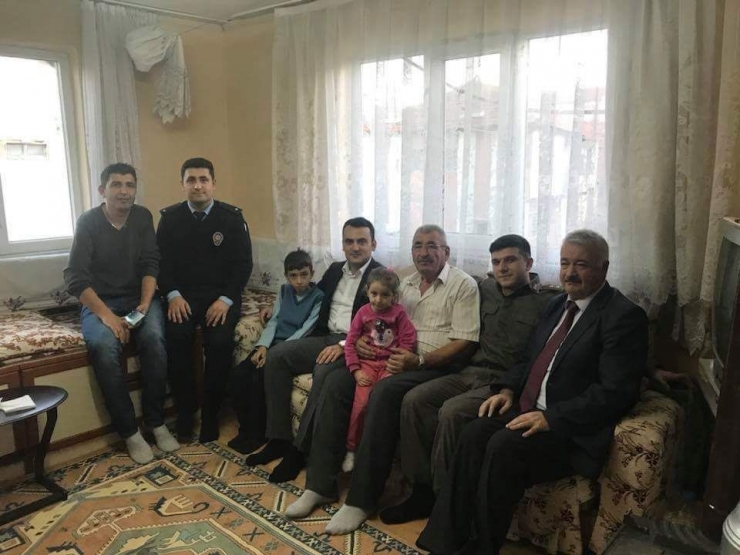 Kaymakam Çelik, Kıbrıs Gazilerini Ziyaret Etti