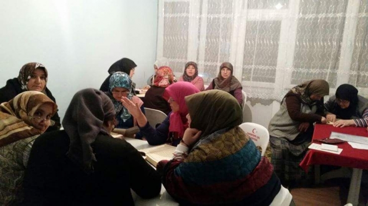 Kuran-ı Kerim’i Tecvidli Okuma Kursu’na İlgi