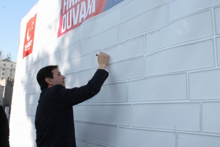 Saadet Partisi ‘Fikir Duvarı’ İle Vatandaşın Derdine Çözüm Arayacak