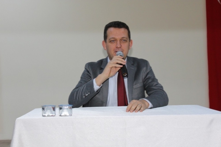 Ürkmezer, Kariyer Günlerinde Öğrencilerle Buluştu