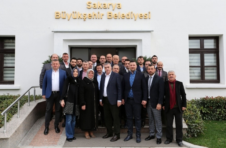 Ak Parti Serdivan İlçe Başkanından Başkan Toçoğlu’na Ziyaret