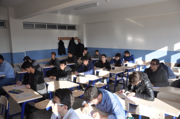 Bozüyük’te ’Efendimizin İzinde Siyer-i Nebi’ Yarışması