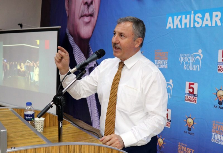 Ak Parti Akhisar Gençlik Kolları Başkanı Taha Dal Oldu