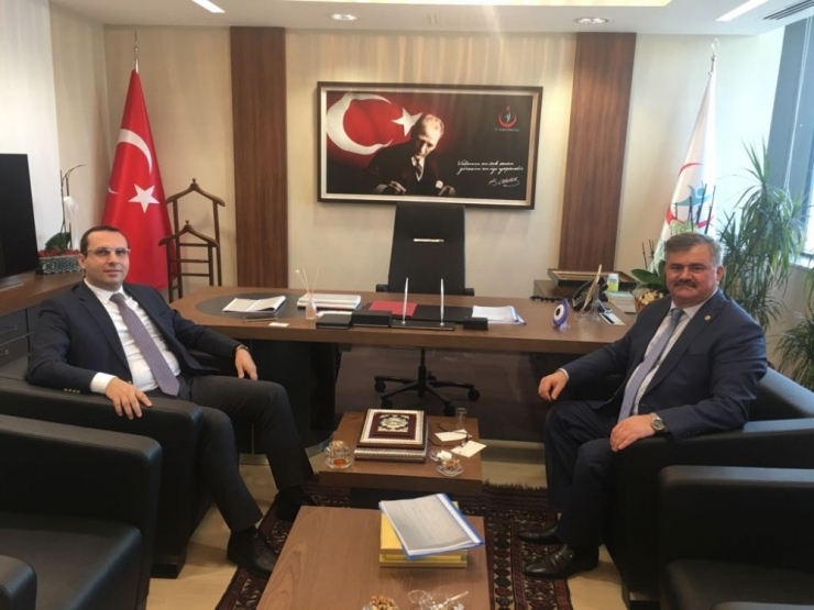 Çaturoğlu, Sağlık Yatırımlarını Konuştu