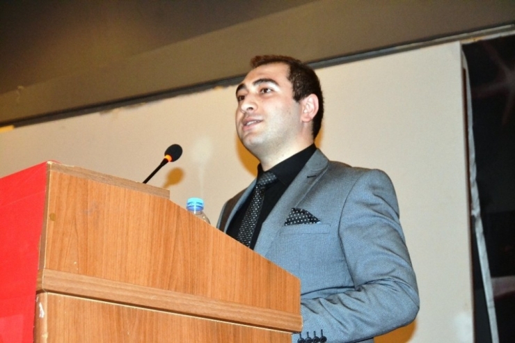 Ayvalık Chp Gençlik Kollarına Yeni Yönetim