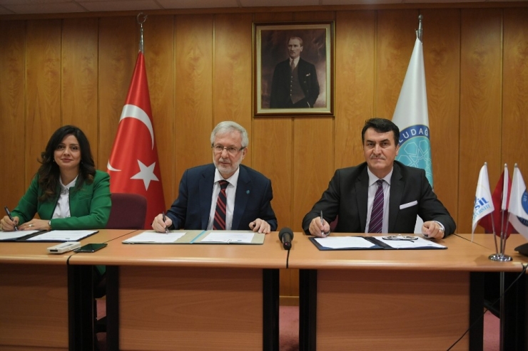 Can Dostlar İçin 24 Saat Sağlık Hizmeti