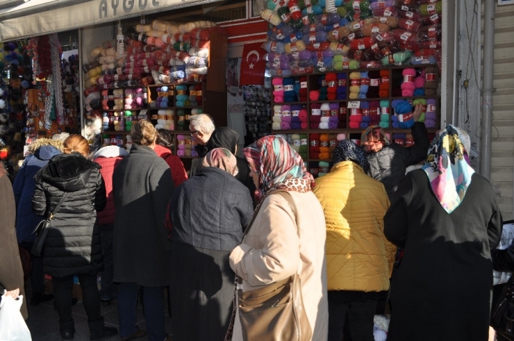 Tuhafiyecilerde Kış Yoğunluğu