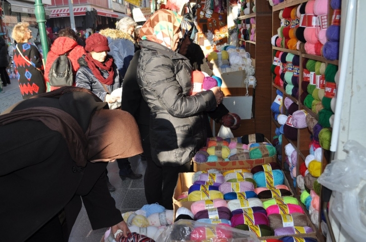 Tuhafiyecilerde Kış Yoğunluğu