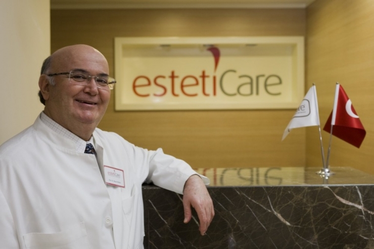 Ellerden Düşmeyen Telefonlar Kas Sıkıntılarına Davetiye Çıkarıyor