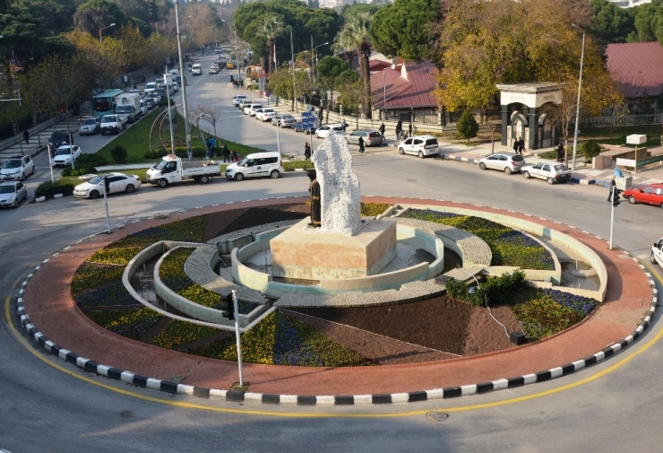 Yunusemre Kış Aylarında Da Rengarenk