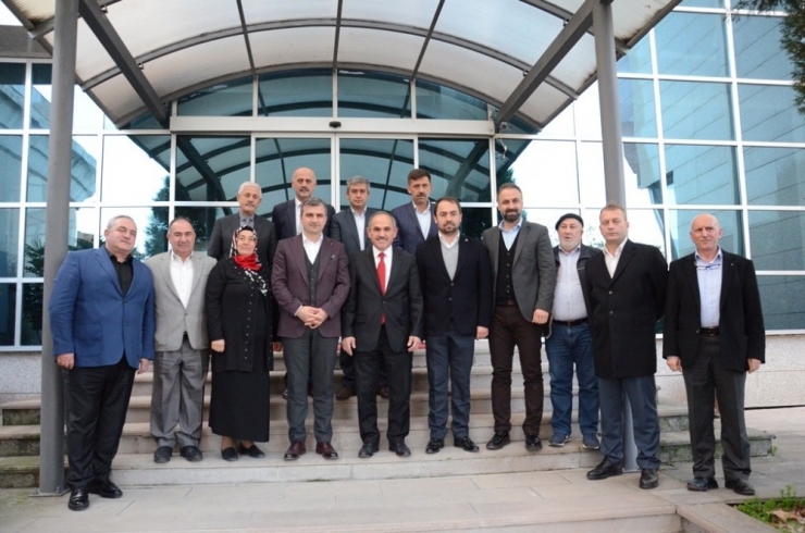 Ak Parti’den Belediye Çalışmalarına İnceleme