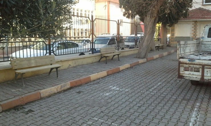 Alaşehir Belediyesinden Okullara Hizmet