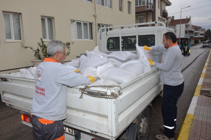 Altıeylül İlçesi Kışa Hazır