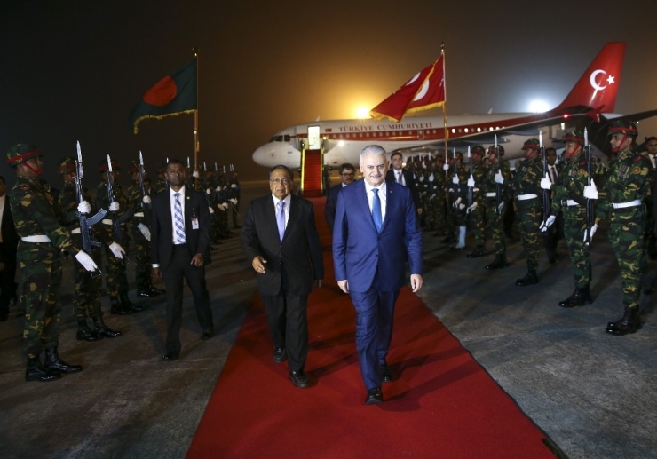 Başbakan Yıldırım Bangladeş’te