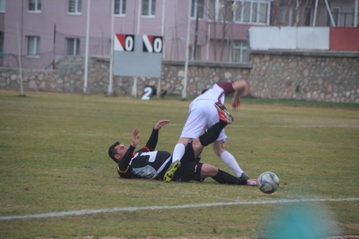 Bilecikspor Kendi Evinde Kaybetti