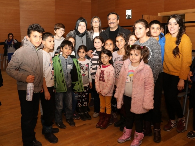 Başkan Atilla Kursiyerlerle Bir Araya Geldi