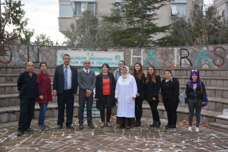 Altınoluk Myo’da Taranabilir Kanserler Üzerine Seminer Verildi