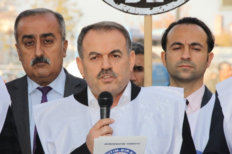 Bayrakdar: "Cehalete Dayanan Şiddeti Bir An Evvel Ortadan Kaldırmalıyız"