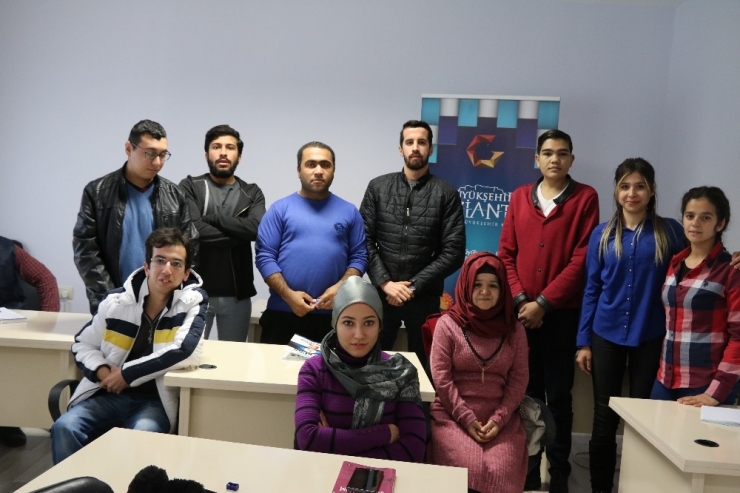 Engelliler İçin Yapılan E-kpss Kursuna Yoğun İlgi