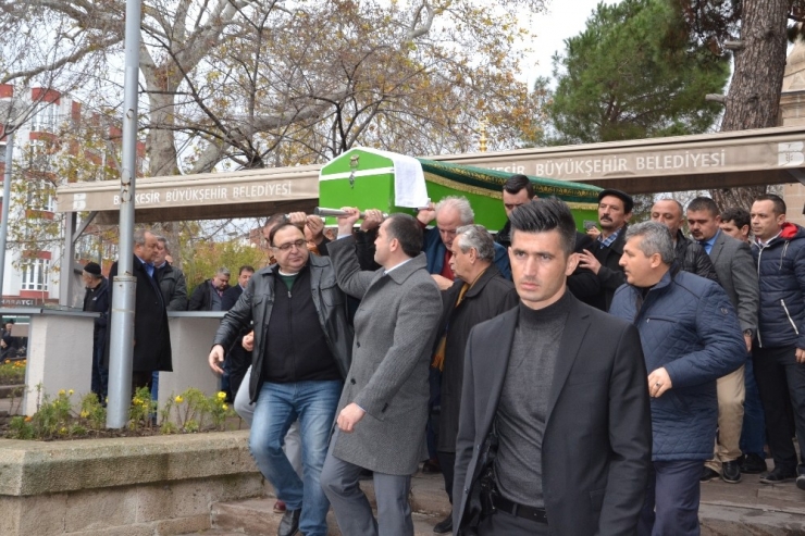 Ayyıldız Dualar İle Uğurlandı