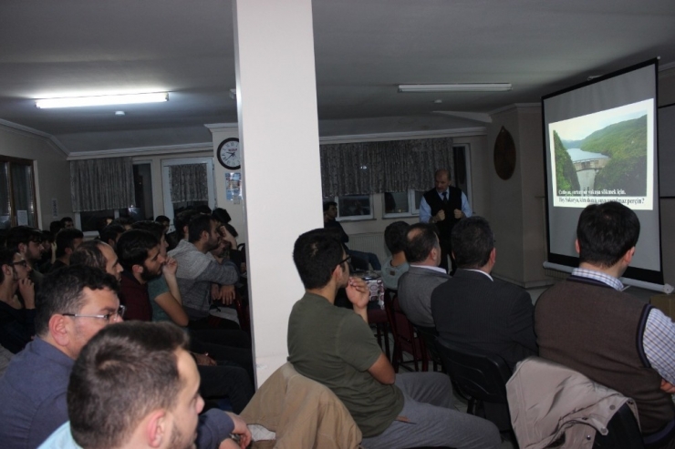 İhlas Vakfı Koordinatörü Koçyiğit’ten Gençlere Tavsiye