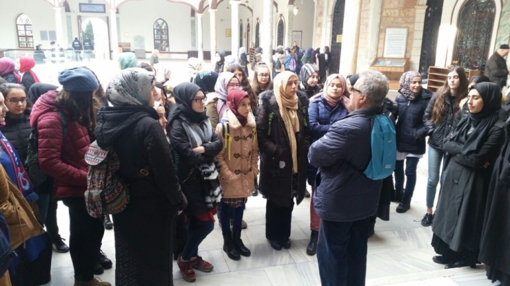 Akademi Lise Öğrencileri Bursa’yı Gezdiler