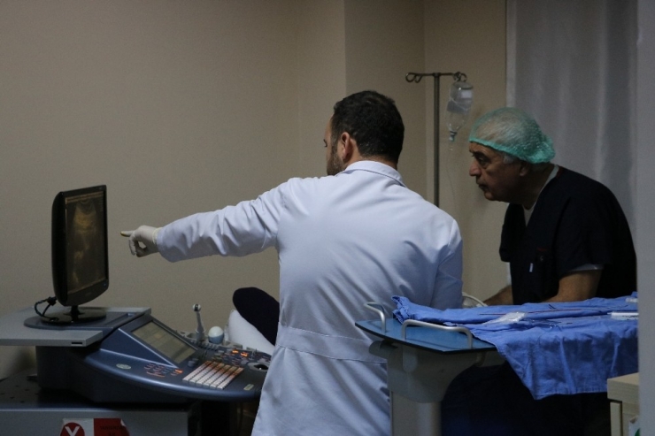 Anne Karnındaki Bebeğe Operasyon