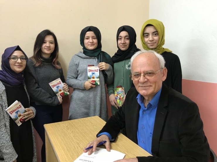 Mehmet Akif Ersoy Vefat Yıl Dönümünde Anıldı