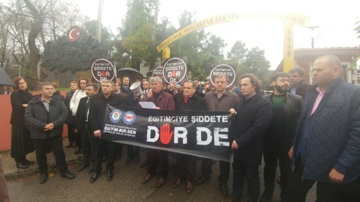 Eğitimde Şiddeti Protesto Ettiler