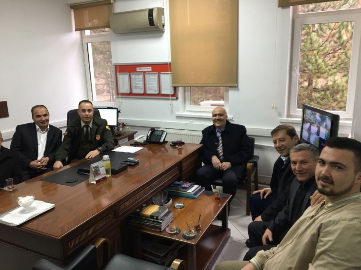 Ak Partililerden Kızılcahamam’da Protokol Ziyareti