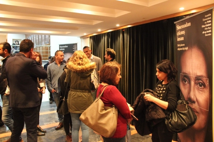 Sinemanın Tüm Renkleri Palto’da