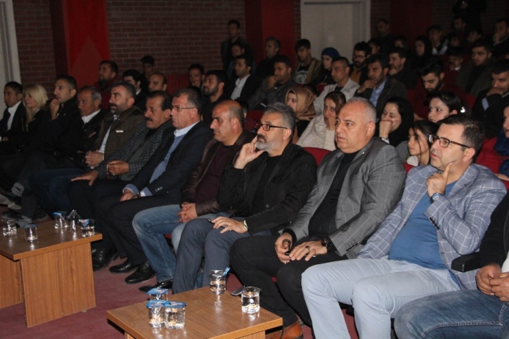 Sinema Salonu Olmayan Silopi’de Film Galası