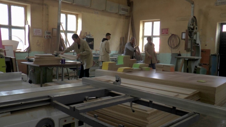 Orta Anadolu’nun Z Kütüphaneleri Kayseri Meslek Lisesi Öğrencilerinden