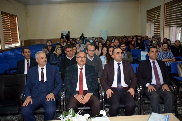 Aday Öğretmenlerin Seminerleri Tamamlandı