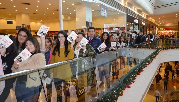 Yazar Caner Yaman, Adanalı Okurlarıyla Buluştu