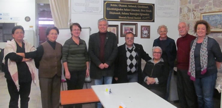 Ayvalık’ta Atakad-der’den Ortak Çalışma İçin Stk’lara Çağrı