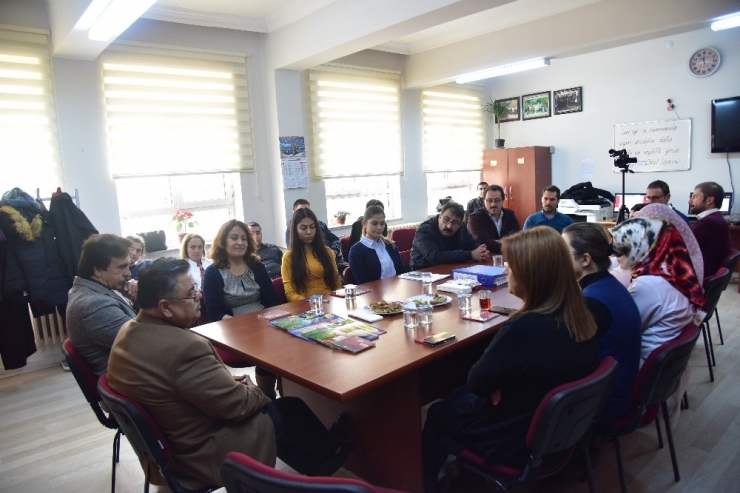 Başkan Yağcı, Öğretmenlerin Görüşlerini Aldı