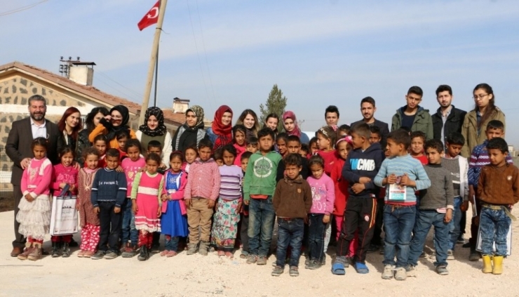 Büyükşehir, Üniversite Öğrencileriyle İlkokul Öğrencilerini Buluşturdu