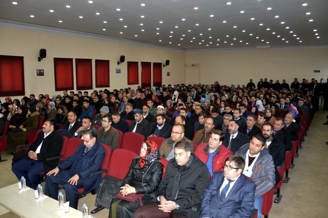Doğubayazıt’ta Peygamber Ve Gençlik Konferansı