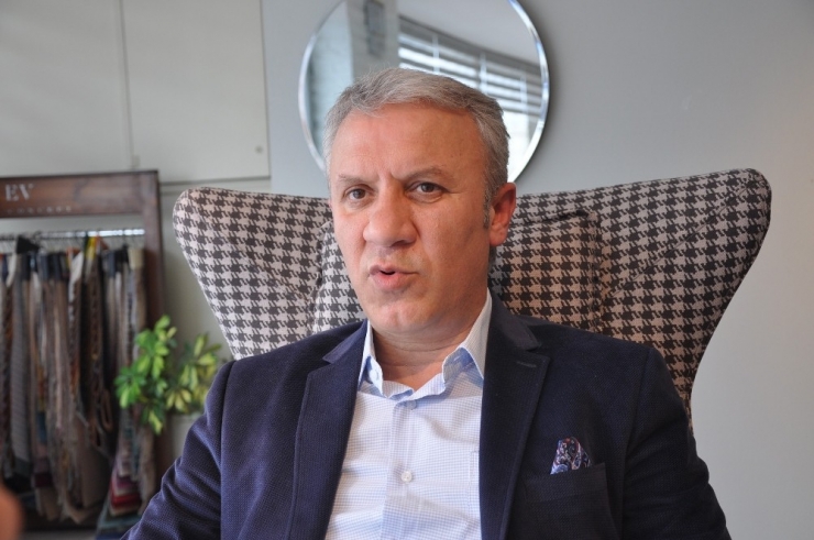 Güleç: "Dünya Tasarım Dilini Konuşmalıyız"
