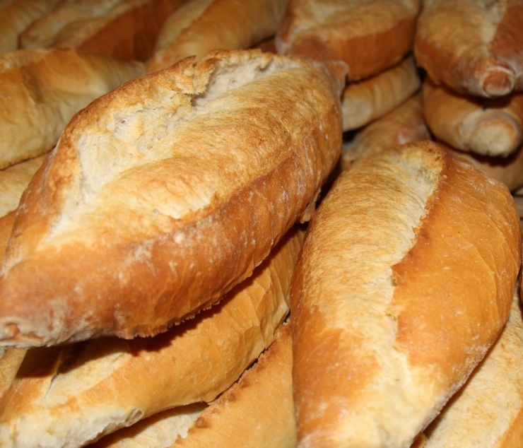 Ekmeğin Gramı 200’e Düşecek, Fiyatı Aynı Kalacak